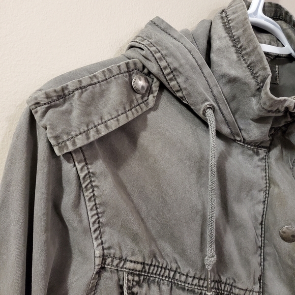 Aritzia Talula Trooper Jacket - Size XS - Picture 6 of 10